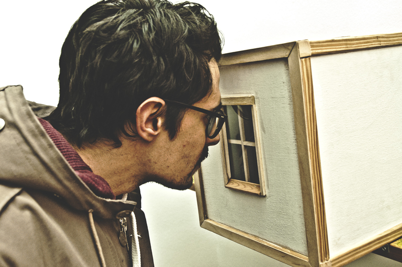 Karácsonyi László diarámája a megnyitón