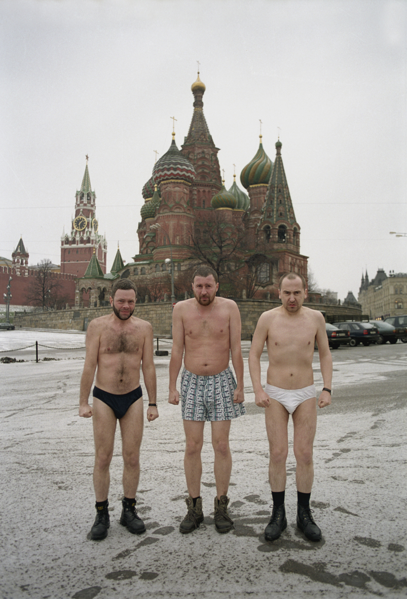 Blue Noses: Új szent őrültek, 1, 1999, színes fotó, 75 × 50 cm