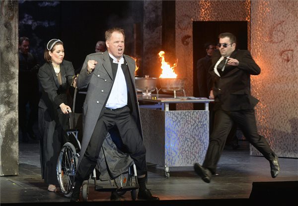 600x414xopera_2.jpg.pagespeed.ic.Klis3gV3Wa