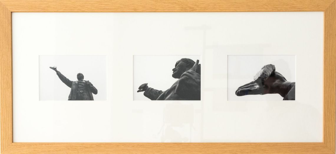 Demeter Dávid: Leninnel együtt a zsíroskenyeret is elvitték a szoborparkba, 2016, fotó: Ganz Aaron