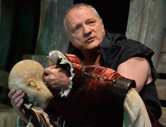 A vihar (Budapest Bábszínáz)